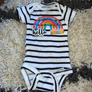 7-pack of newborn onesie never worn